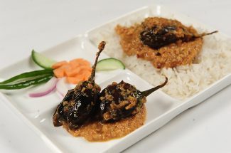 recipe-in-hindi-brinjal-cashew-veg