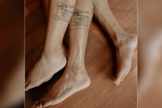 दलजीत कौर ने पति के साथ की टैटू की ट्विनिंग, फोटोज हुए वाइरल